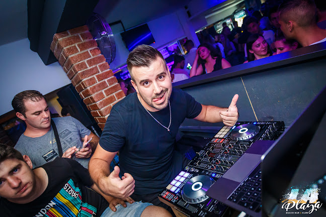 Uvala Bačvice bb, 21000, Split