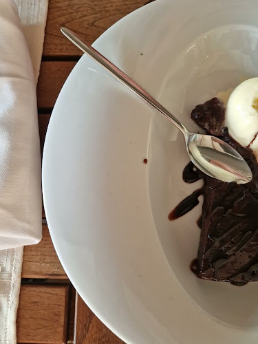 Ulica Petra Nizitea 1, 21460, Stari Grad