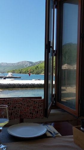 Comentarii opinii despre Konoba Mandrač