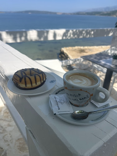 BEBA BEACH BAR - Obrovac