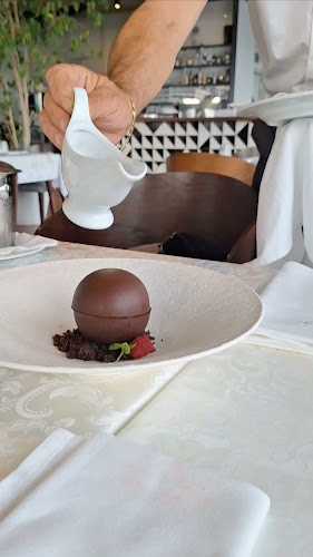 Opinii despre Restoran Spinnaker Marina Kaštela în Kaštel Gomilica - Gastronomija i ugostiteljstvo