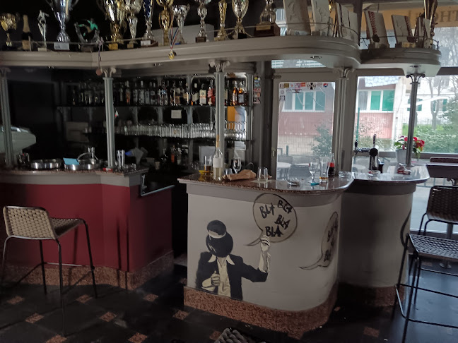 Caffe Bar Monty Python