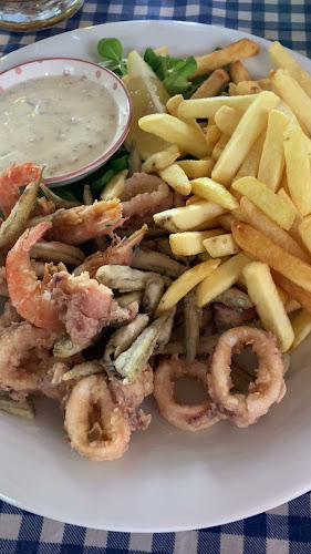 Opinii despre "Kuzina" grill & pizza în Zadar - Gastronomija i ugostiteljstvo