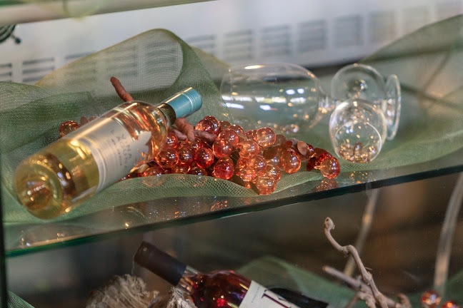 Opinii despre Poljana Restaurant - Plitvice Lakes National Park în Plitvička Jezera - Gastronomija i ugostiteljstvo