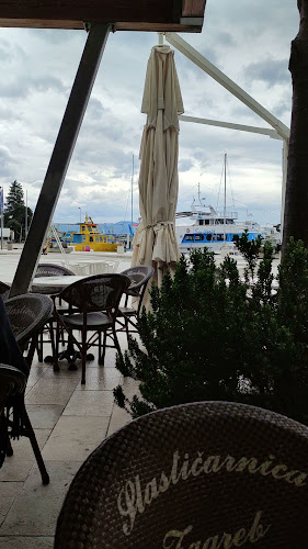 Opinii despre Slasticarna Zagreb în Crikvenica - Gastronomija i ugostiteljstvo