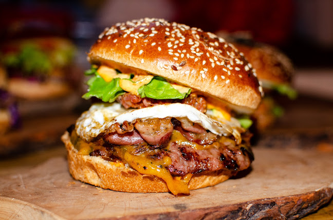 Pivnica Cont - Gastronomija i ugostiteljstvo