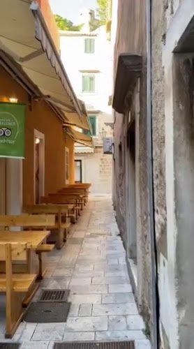 Opinii despre Konoba Gušti în Omiš - Gastronomija i ugostiteljstvo