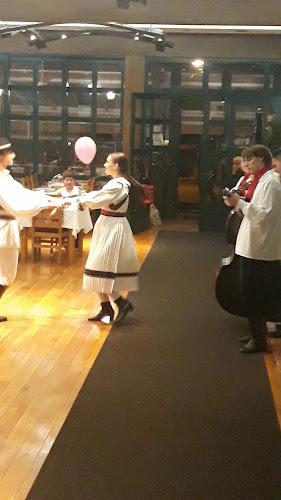 Pod mirnim krovom - Zagreb