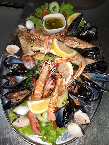 Obala Vladimira Nazora 16, 22211, Vodice