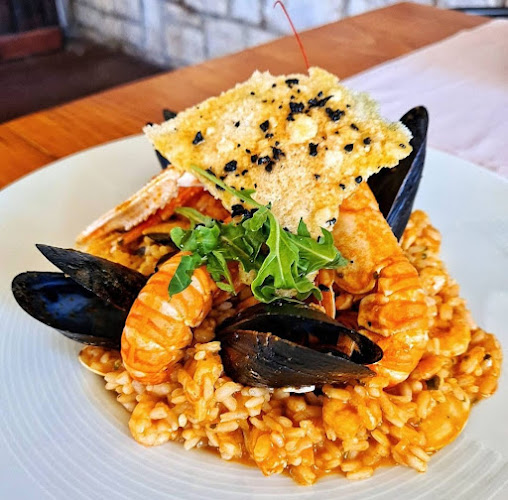 Opinii despre Trica Gardelin în Vrboska - Gastronomija i ugostiteljstvo