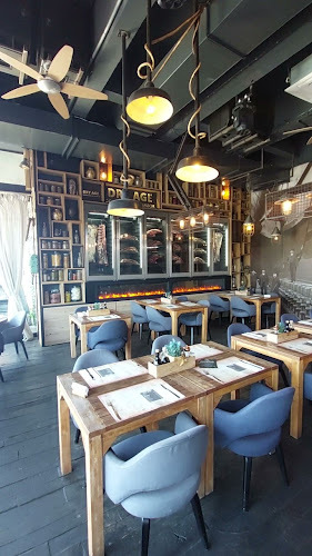 Harbor CookHouse & Club - Gastronomija i ugostiteljstvo