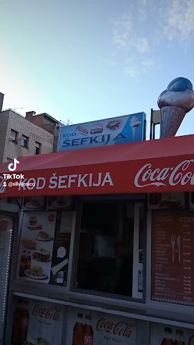 Opinii despre Fast Food Slavonija - Kod Šefkija în Slavonski Brod - Gastronomija i ugostiteljstvo
