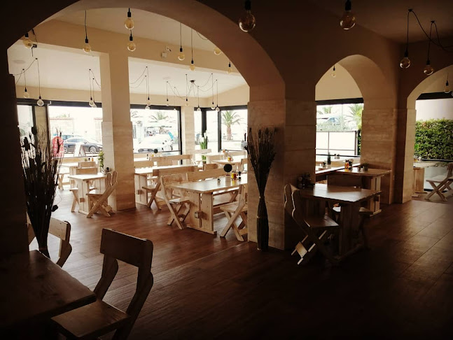 Gladne Oči Pakoštane - Gastronomija i ugostiteljstvo