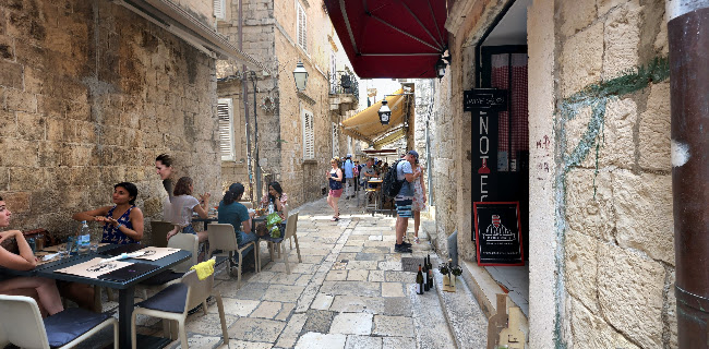 Opinii despre Nishta Vegan Eatery în Dubrovnik - Gastronomija i ugostiteljstvo