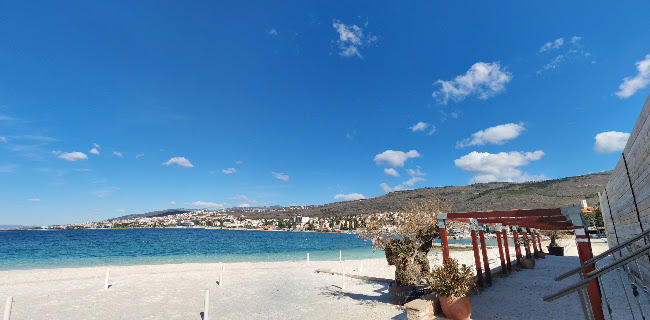 Bistro & beach bar "Tunar"