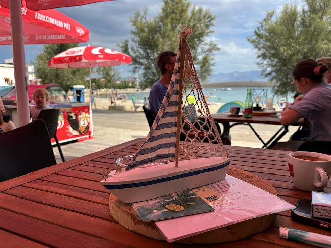 MAKO PIZZERIA COCKTAIL BAR - Vir