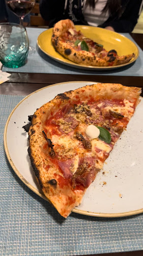 Pizzeria Papillon - Gastronomija i ugostiteljstvo