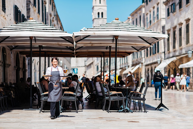 Opinii despre Tata's Dubrovnik Burgers & Cocktails (Old Town) în Dubrovnik - Gastronomija i ugostiteljstvo