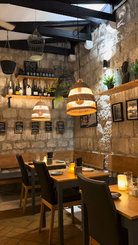 Comentarii opinii despre Peppers Eatery