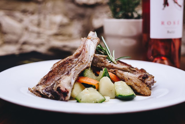 Ul. od Teatra 4, 20260, Korčula