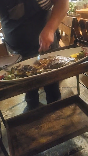 Opinii despre Pirati Restaurant în Umag - Gastronomija i ugostiteljstvo