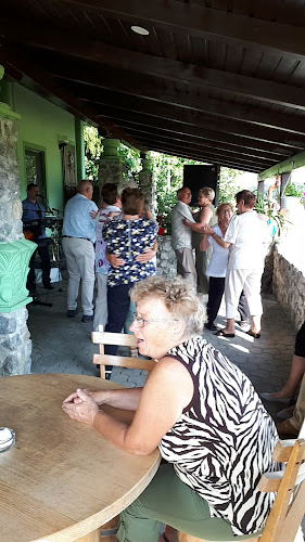 Stefova Klet - Gastronomija i ugostiteljstvo