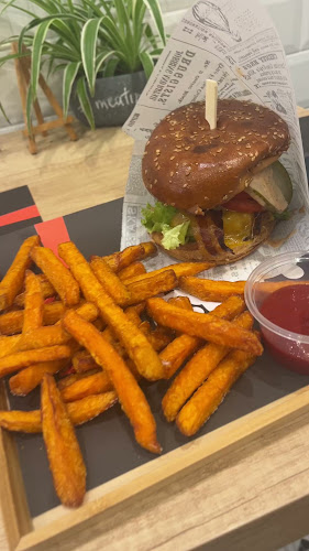 Opinii despre Meating în Zagreb - Gastronomija i ugostiteljstvo