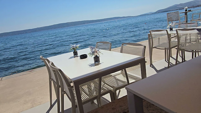 Opinii despre Mala Mora Restaurant & Cocktail Bar în Kaštel Lukšić - Gastronomija i ugostiteljstvo