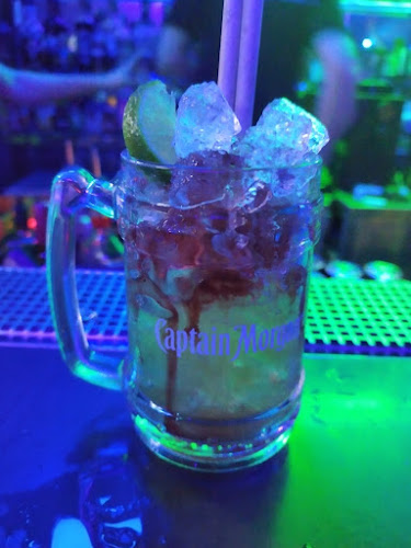 AQUARIUS CAFFE, Cocktail & Night Club