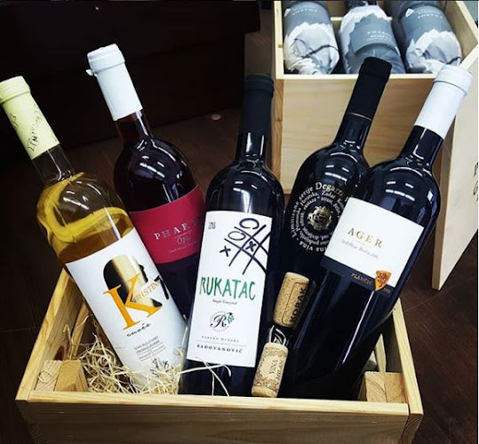 Obala bana Berislavića 1-10, 21220, Trogir