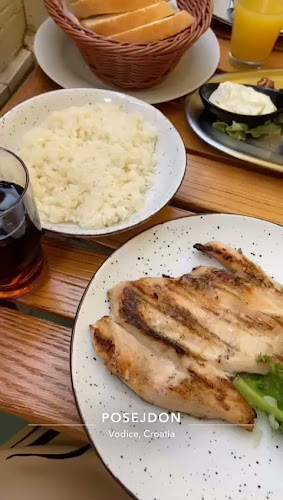 Opinii despre POSEJDON BISTRO Grill&Pizza în Vodice - Gastronomija i ugostiteljstvo