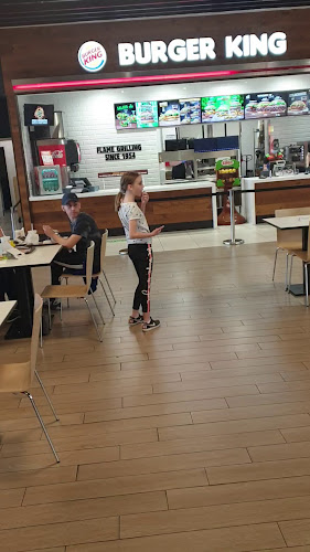 Opinii despre Burger King Arena Centar Zagreb în Zagreb - Gastronomija i ugostiteljstvo