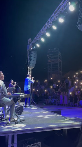 Comentarii opinii despre Castrum coffee & more