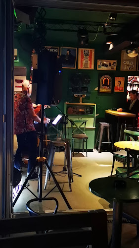 Opinii despre Plasica - house of rock & blues în Novalja - Gastronomija i ugostiteljstvo