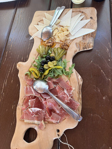 Comentarii opinii despre Konoba Paesan 1986