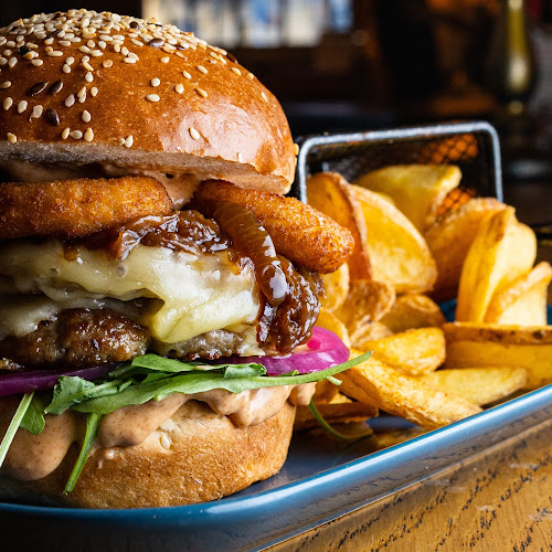 King’s Caffe food pub