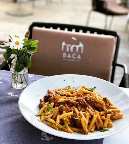 Konoba Baća - Gastronomija i ugostiteljstvo