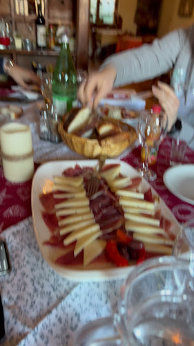 Opinii despre Boljunska Konoba în Boljun - Gastronomija i ugostiteljstvo