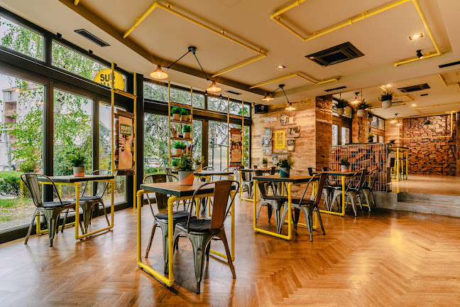 Opinii despre Submarine Burgers Rudeš în Zagreb - Gastronomija i ugostiteljstvo