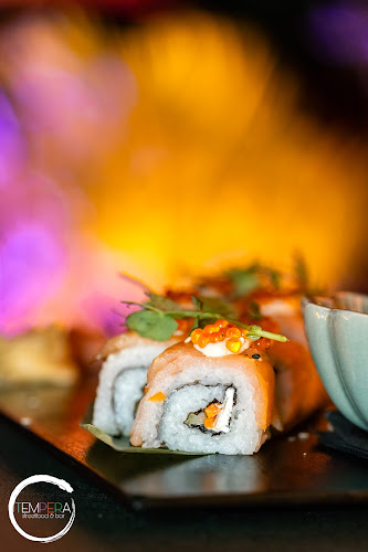 Tempera Streetfood & Bar