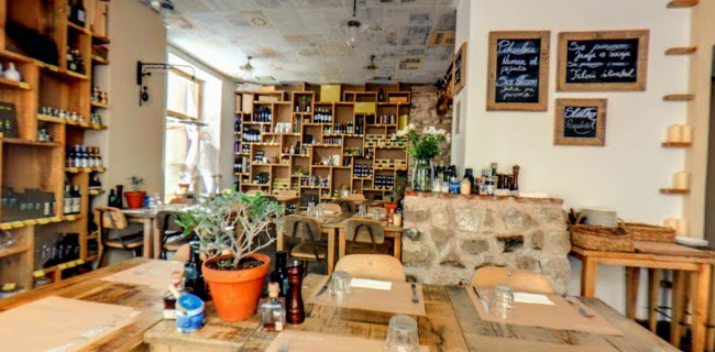 Dominisova ul. 3, 21000, Split