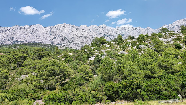 Opinii despre Beach bar Mozzart în Makarska - Gastronomija i ugostiteljstvo