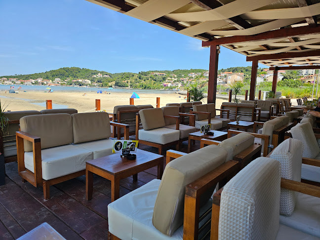 Beach Bar Del Mar - Gastronomija i ugostiteljstvo
