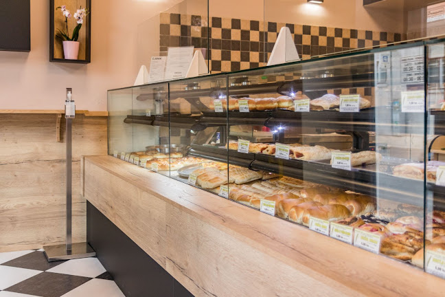 Opinii despre Pekara Primavera în Pula - Gastronomija i ugostiteljstvo