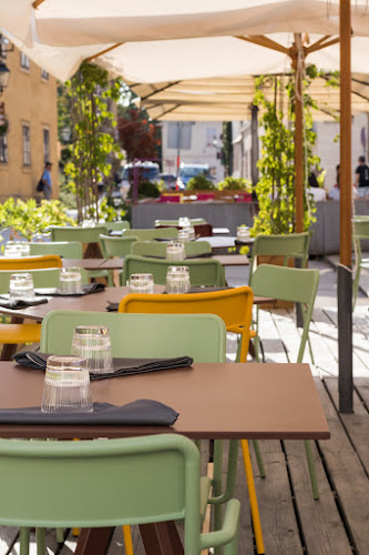 Brokenships Bistro - Gastronomija i ugostiteljstvo