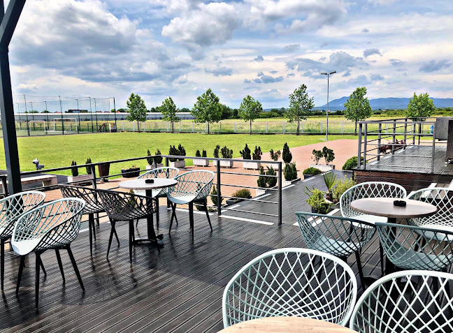 TRAMP Ladies & Gentleman Club