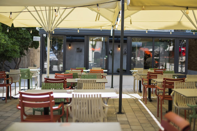 Šetalište Miljenka i Dobrile 9, 21215, Kaštel Lukšić