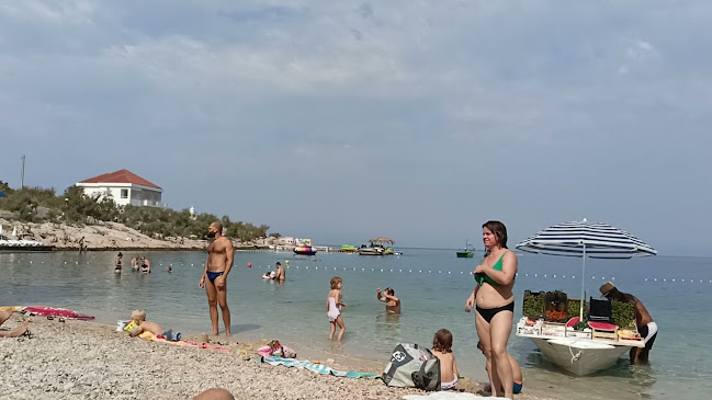 Makarana - Gastronomija i ugostiteljstvo