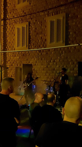 Opinii despre Rock Pork în Kaštel Novi - Gastronomija i ugostiteljstvo