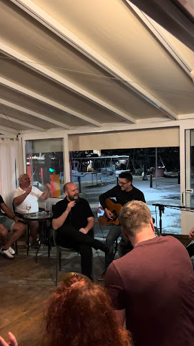 K Ribaru - Gastronomija i ugostiteljstvo